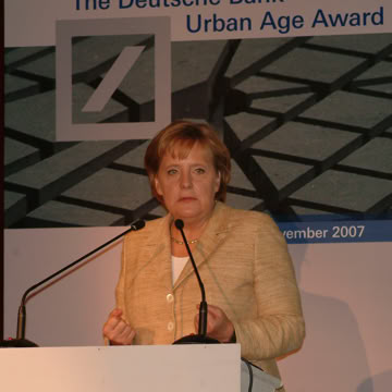 002-Urban_Age_LSE_Merkel_Mumbai
